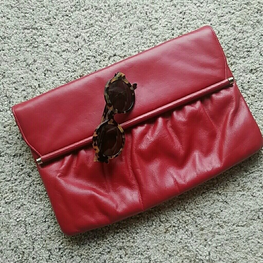 VNTG Mardane Cross body